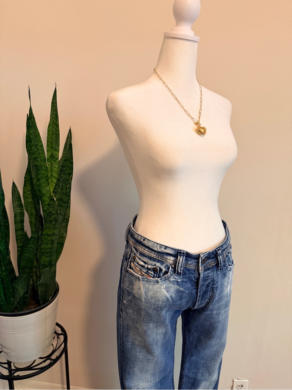 Diesel | Viker Low Rise, Button Fly Straight Leg Jeans, Distressed Wash - Picture 2 of 15